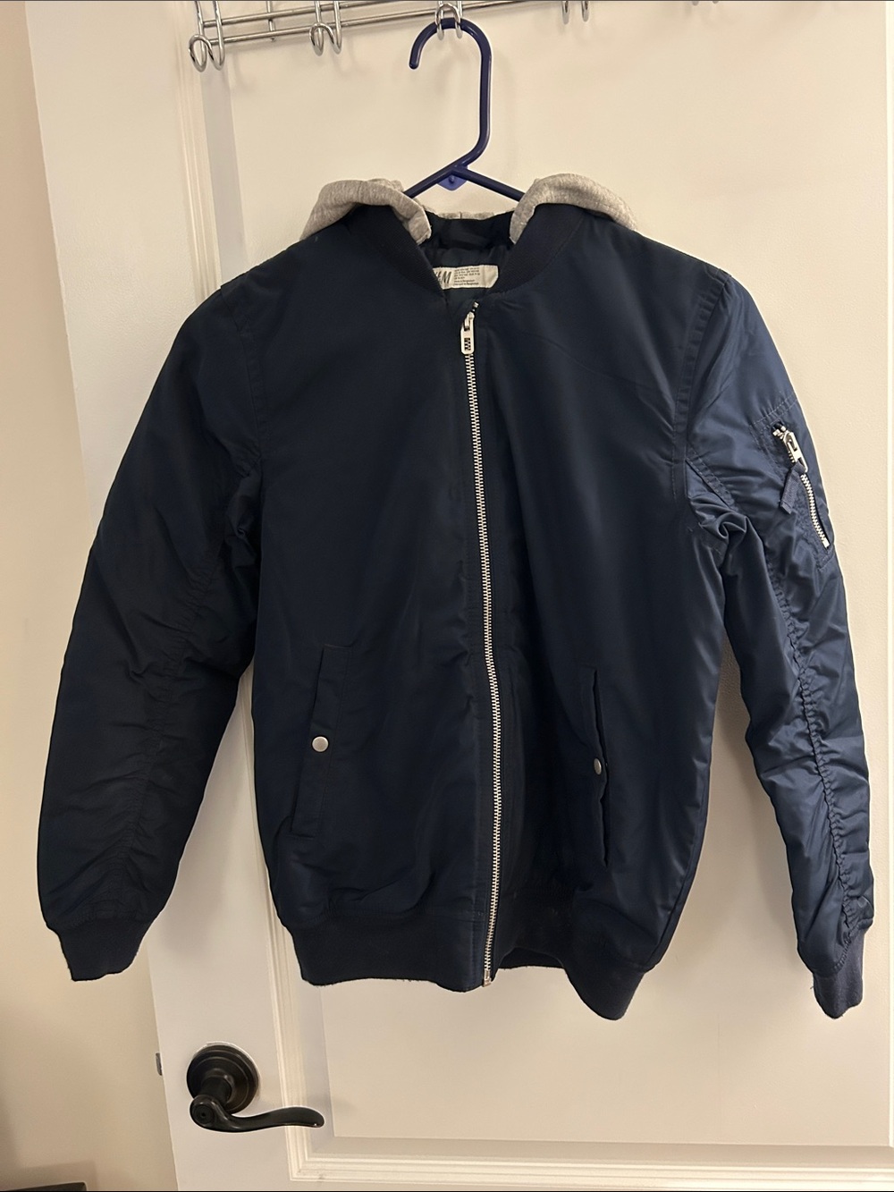 H&M Navy Bomber Jacket w/ light grey hood size youth 8/10